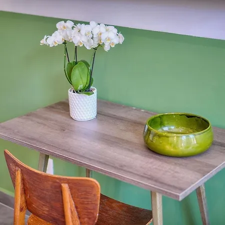 Appartement Immogroom - Immeuble Louisette Avec 6 - Jardin - Climatisation *
