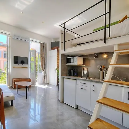 Appartement Immogroom - Immeuble Louisette Avec 6 - Jardin - Climatisation