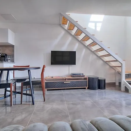 Immogroom - Immeuble Louisette Avec 6 - Jardin - Climatisation Appartement